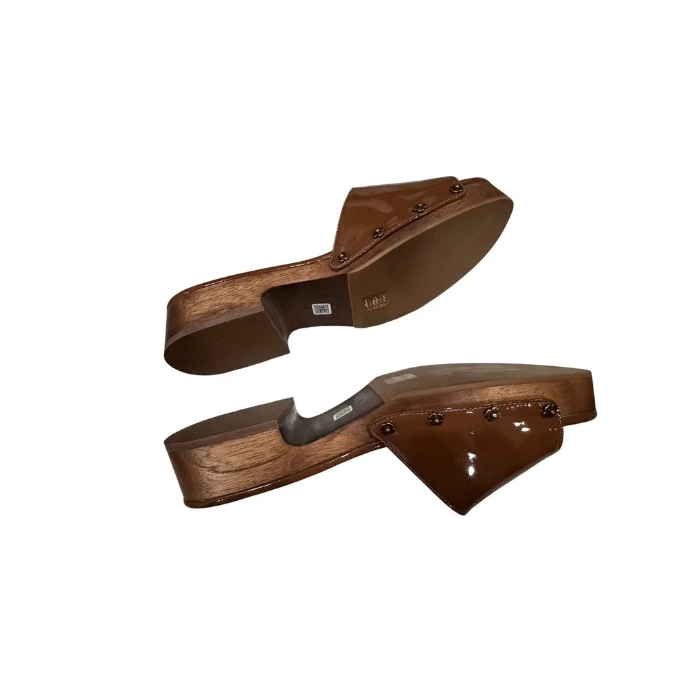 Larroude 8 Miso Platform Slides Caramel Patent Leather Brown Slide Sandal